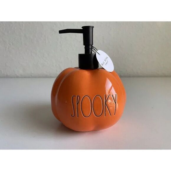 Rae Dunn “Spooky” Pumpkin Soap Lotion Dispenser Halloween 2022 NEW - Picture 1 of 8